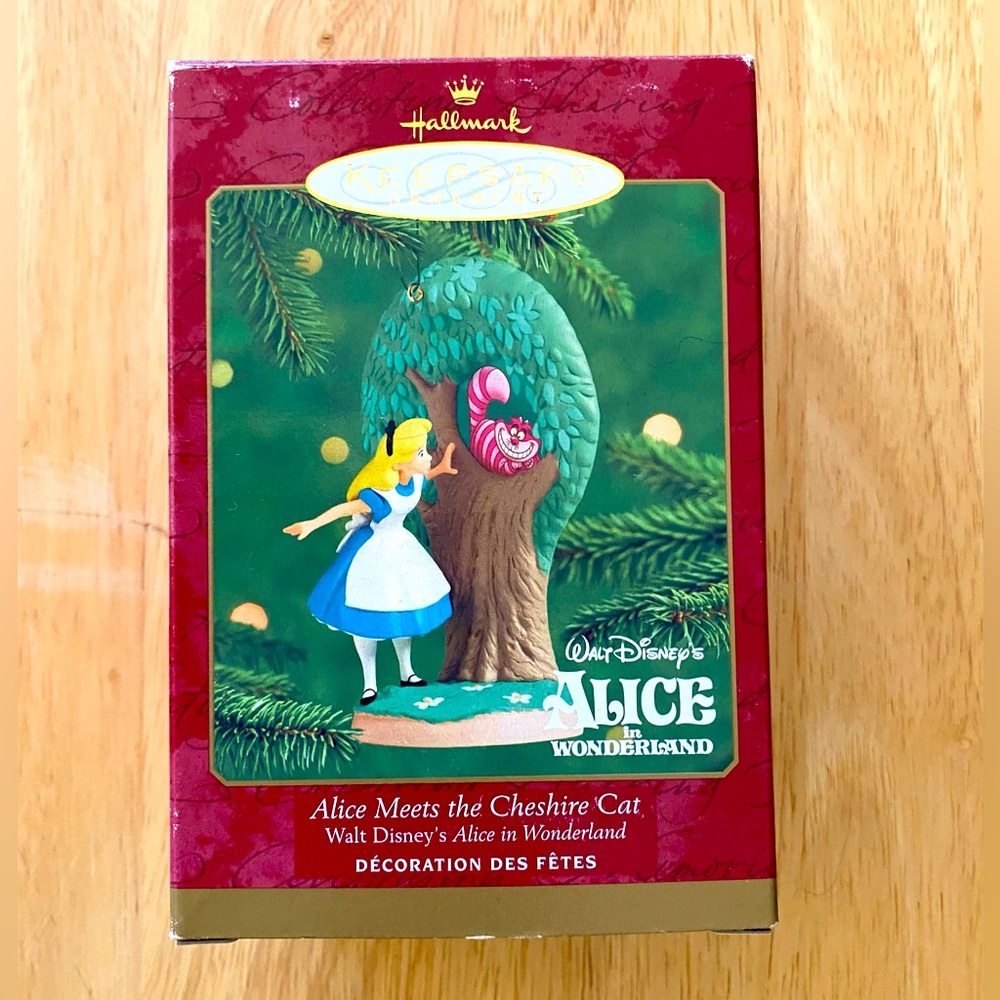 Hallmark Disney Alice in Wonderland Ornament - Red and Green